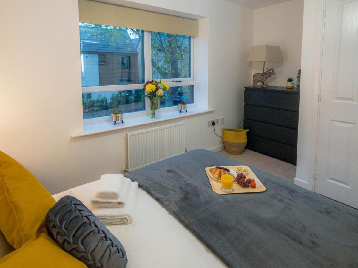 ノッティンガム Modern 2 Bed House With Parking And Gardenヴィラ エクステリア 写真